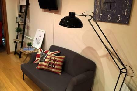 Estudio Moderno Centro-Playa Gijonアパートメント エクステリア 写真